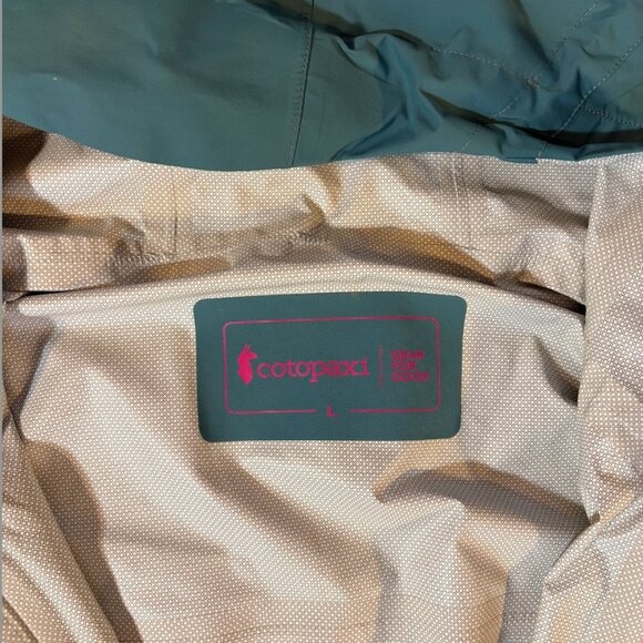 Cotopaxi Womens Rain shell/Raincoat Sz Large Soft Blue/green - Picture 2 of 9